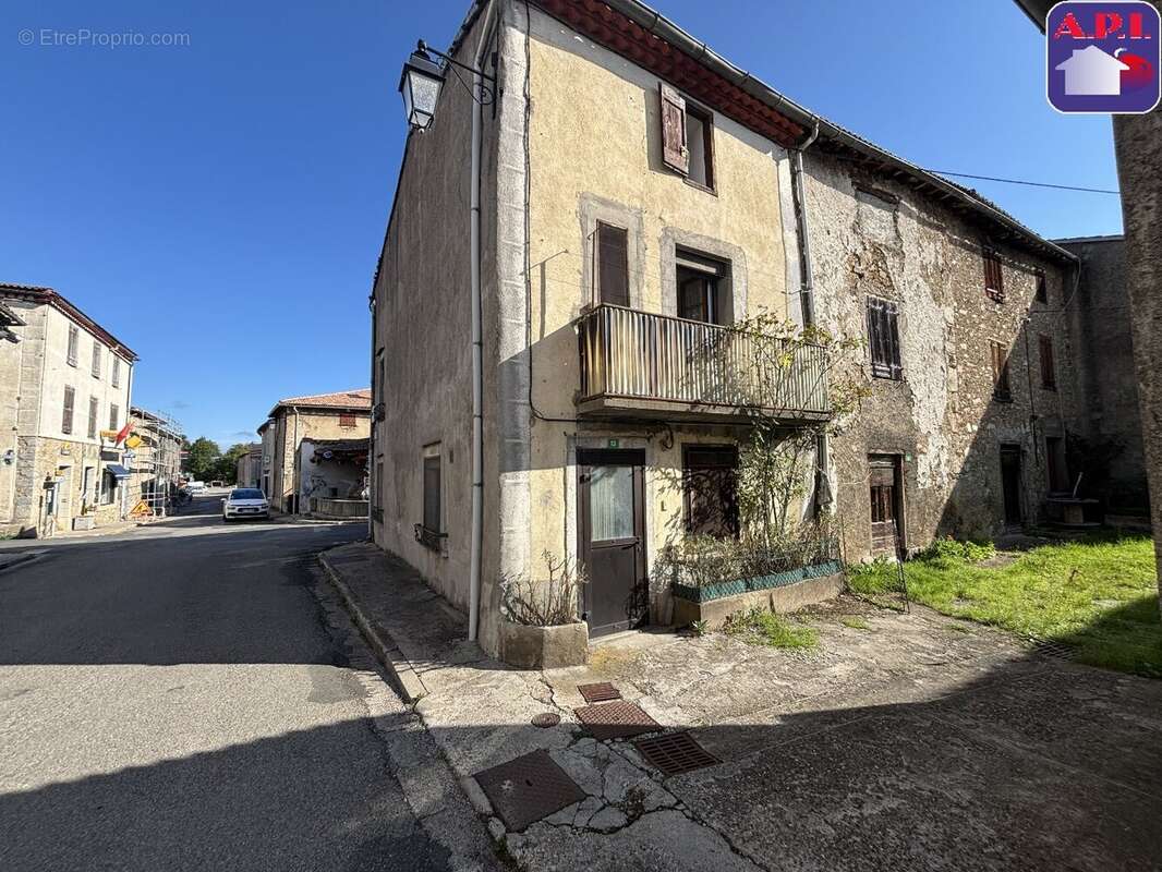 Maison à ESPEZEL