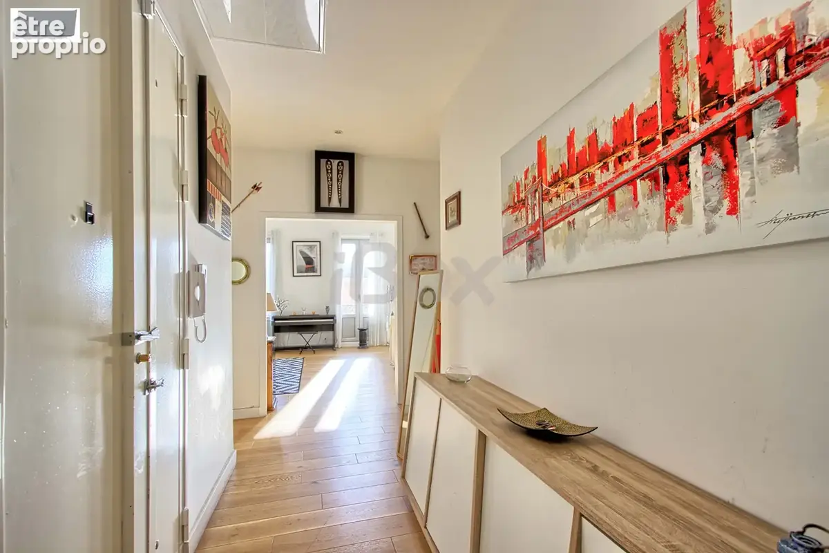 TOULON, superbe appartement de 170m2 + cave et chambre de bonne - photo 6