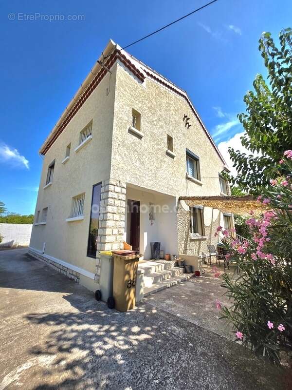 Maison à MARTIGUES