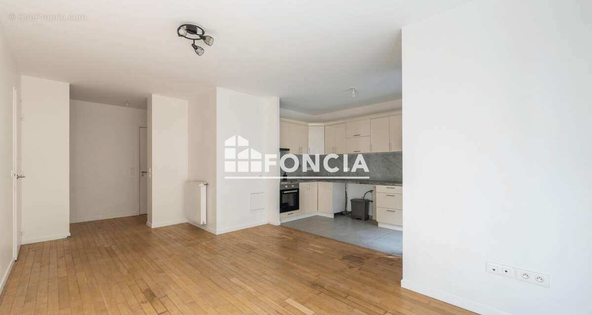 Appartement à SAINT-OUEN