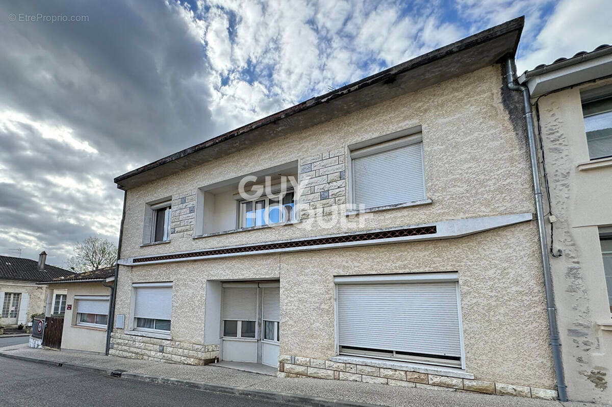 Appartement à CASTELJALOUX