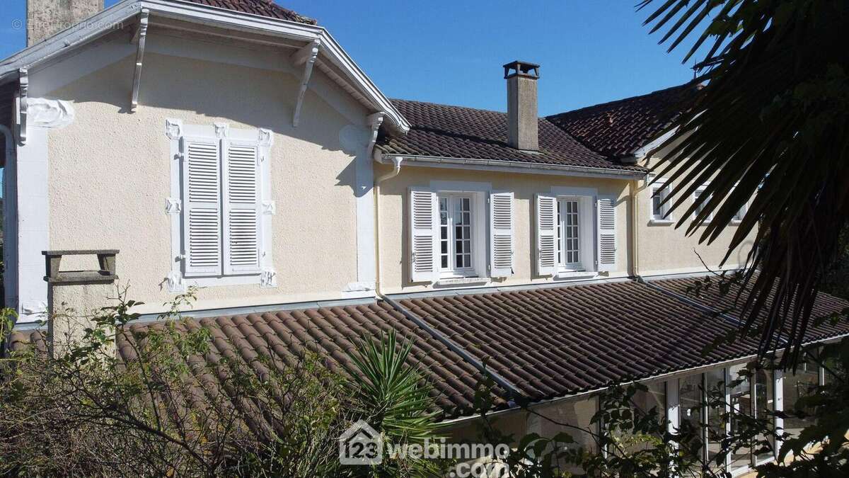 Maison 261 m² à Morlanne  - photo 44