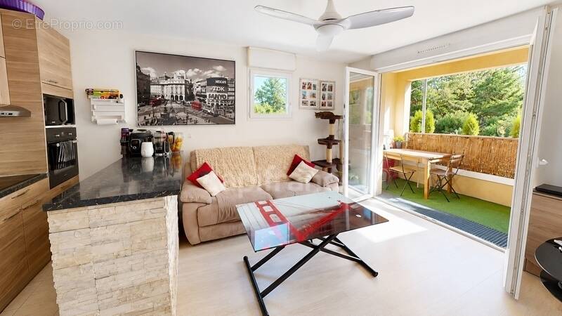Appartement à LIEUSAINT