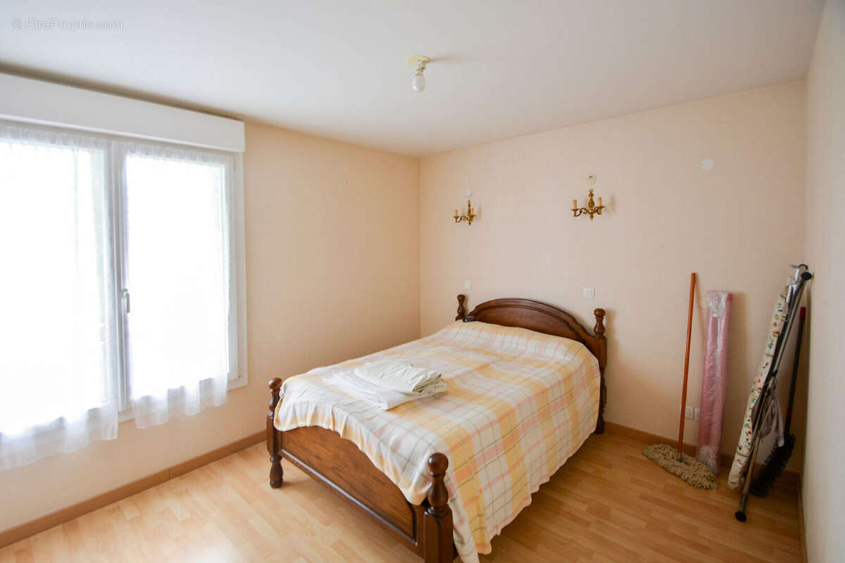 Pithiviers centre - Appartement 83,82 m² avec balcon et garage double - photo 4
