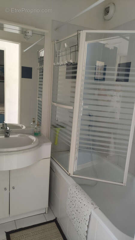 Appartement à FOURAS