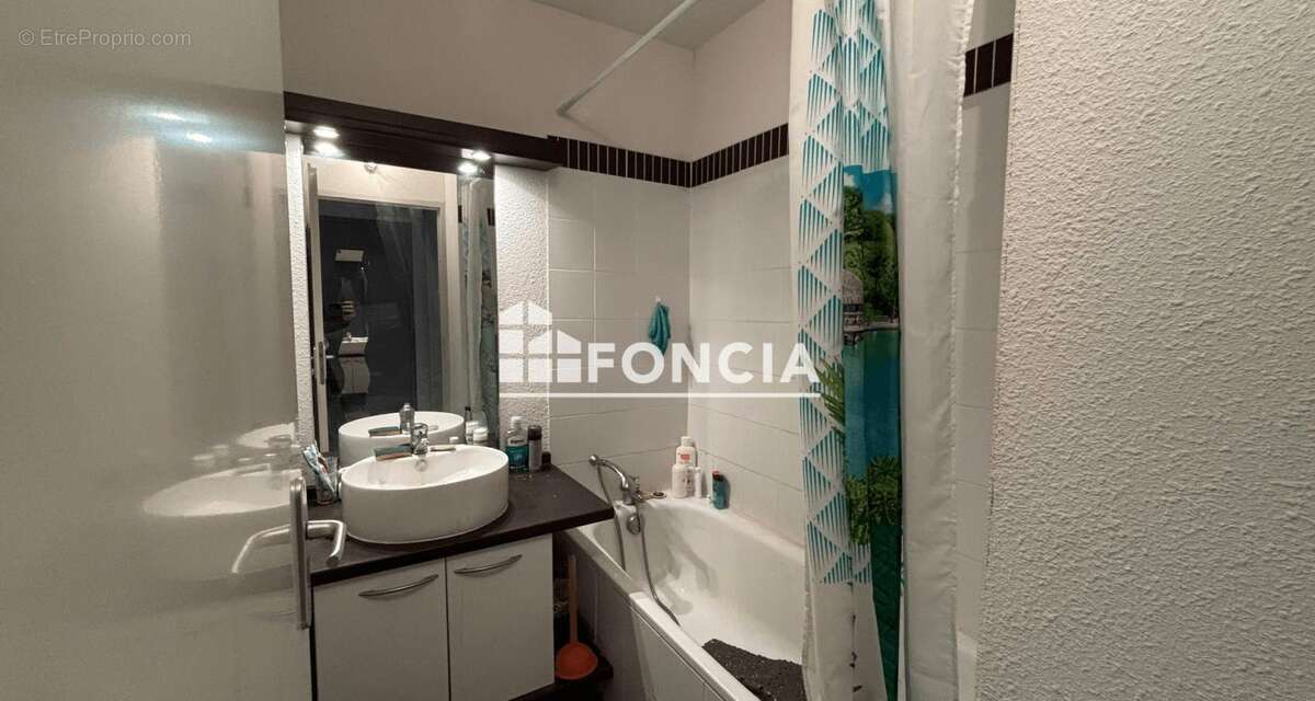 Appartement à CARCASSONNE