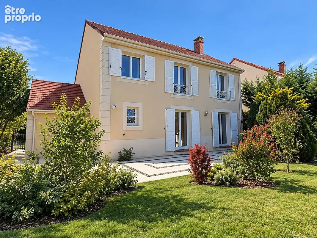 Maison Proche Saint crépin 6 pièce(s) 125 m2 - photo 12