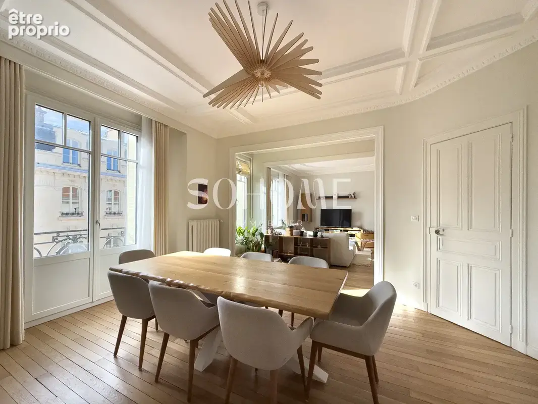Appartement t5 renove avec loggia - hyper centre reims - photo 4