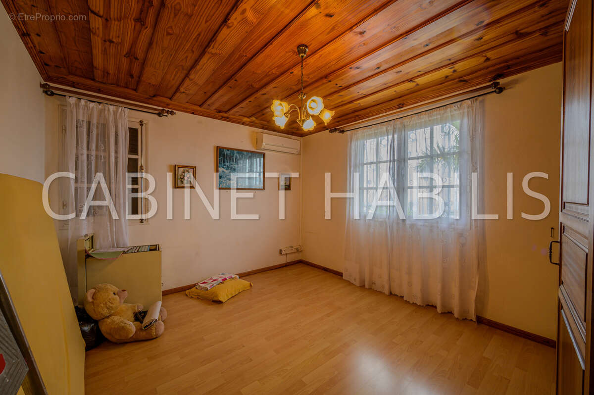 Maison à PETITE-ILE