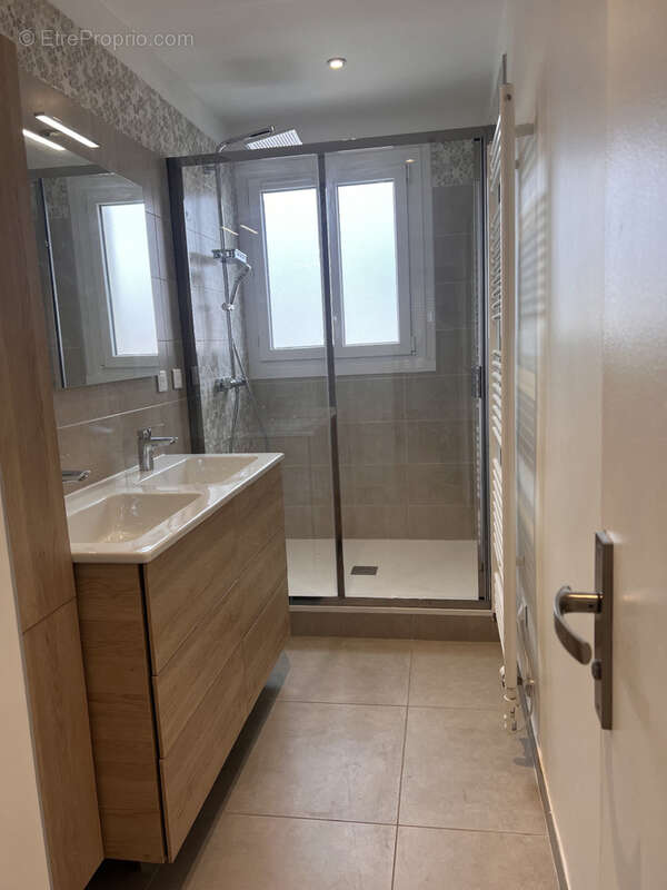 Appartement à CALUIRE-ET-CUIRE