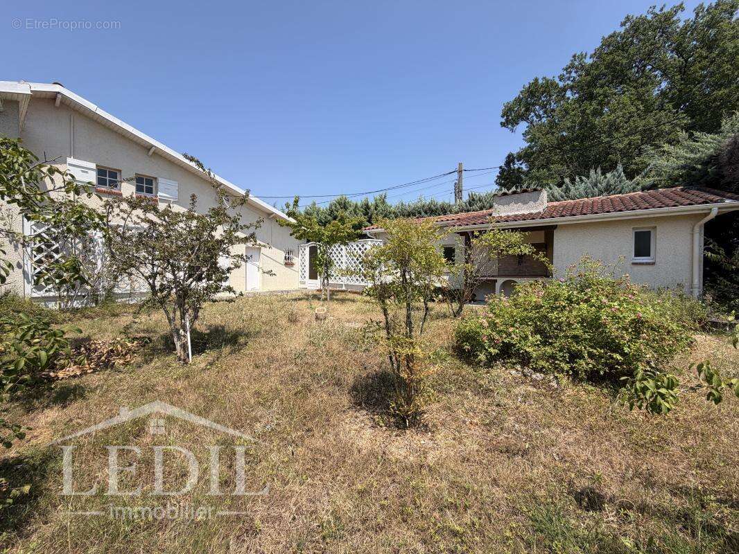 Maison de campagne av garage et grand parc - photo 2