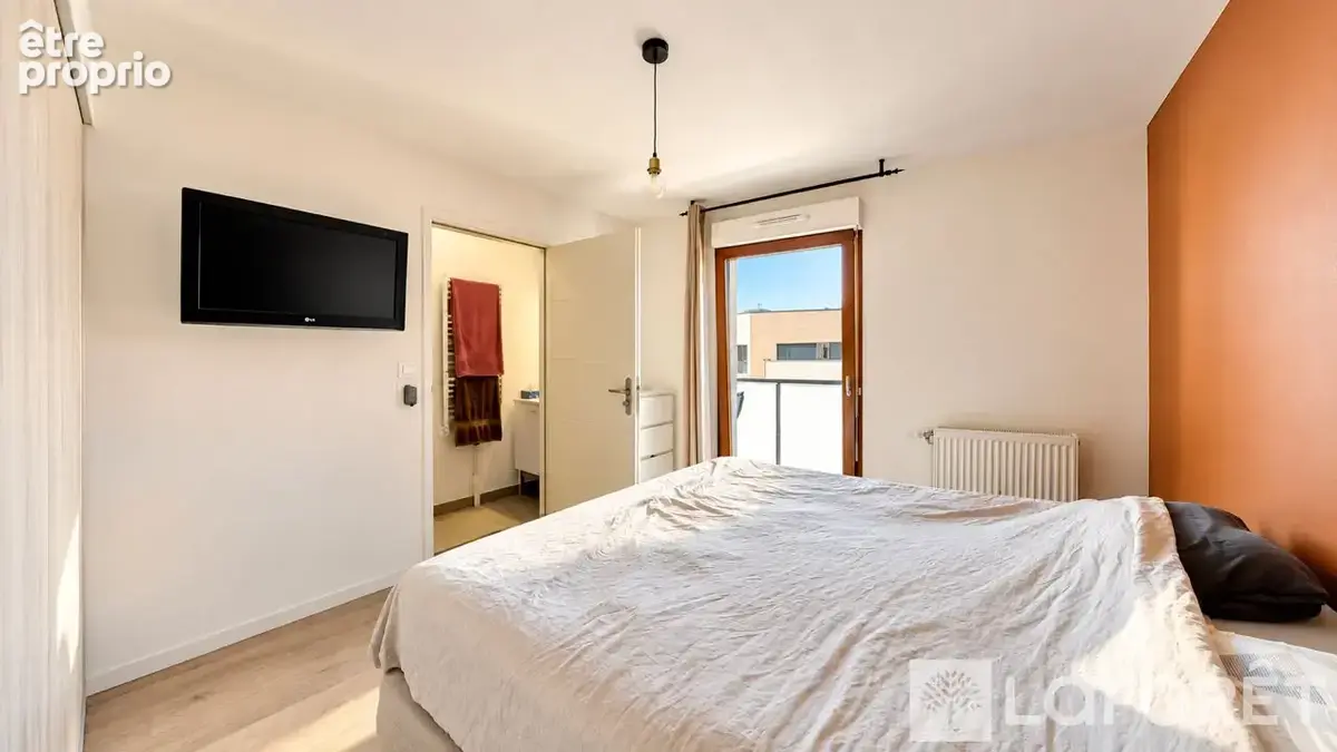 À vendre - Reims - appartement, 3 chambres, box inclus dans résidence récente - photo 3