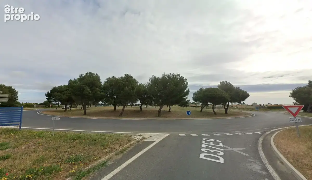 Parking à VALRAS-PLAGE