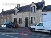 Maison à LA CHAPELLE-D'ANGILLON