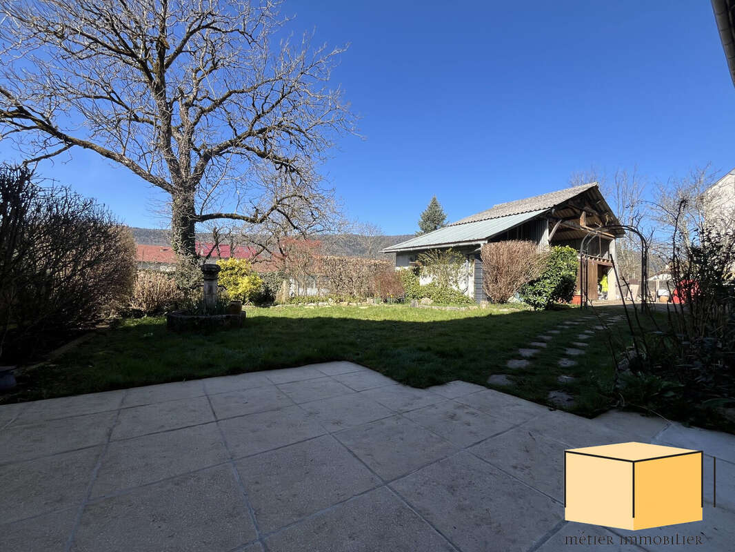 Maison à VIRIEU-LE-PETIT