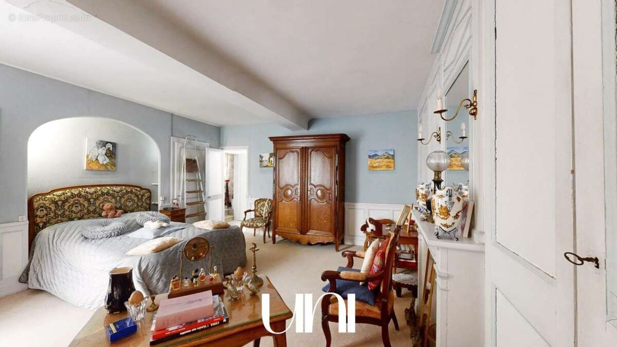 Maison à SAINT-PIERRE-SUR-DIVES