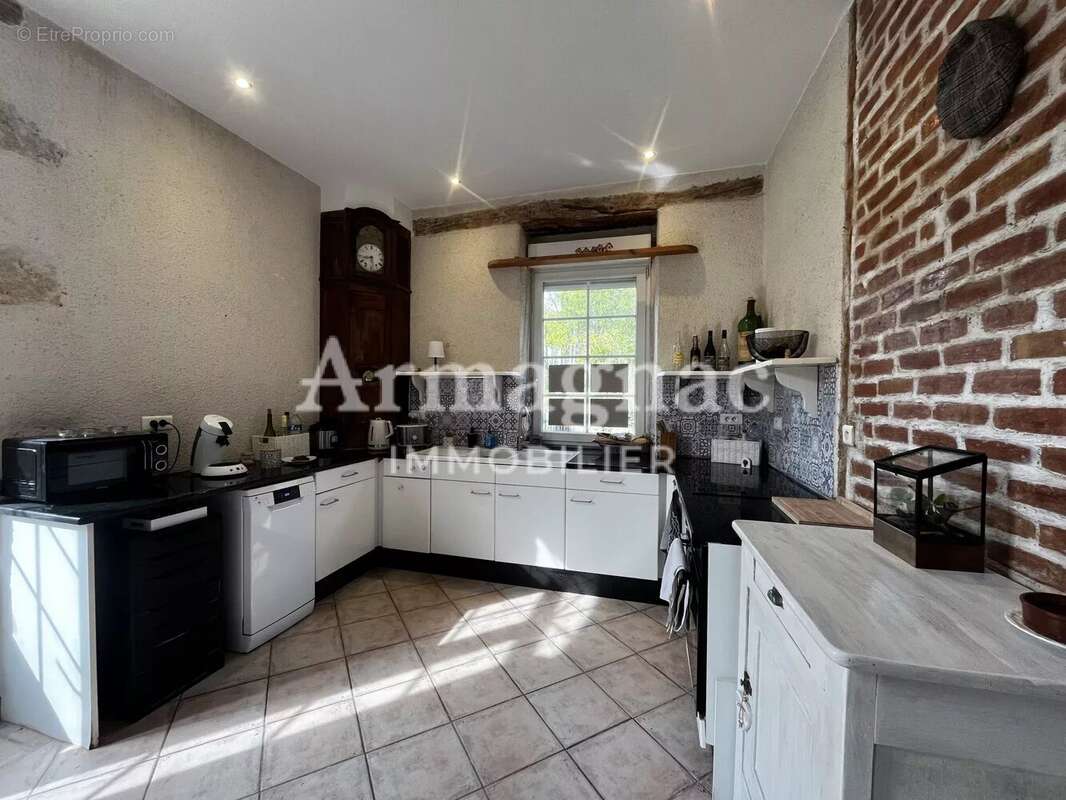 Maison de caractère rénovée - photo 9