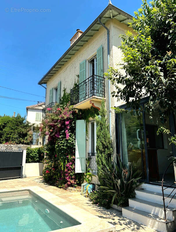 Maison à ANTIBES