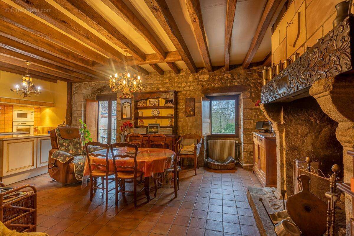 Maison à VILLEFRANCHE-SUR-CHER
