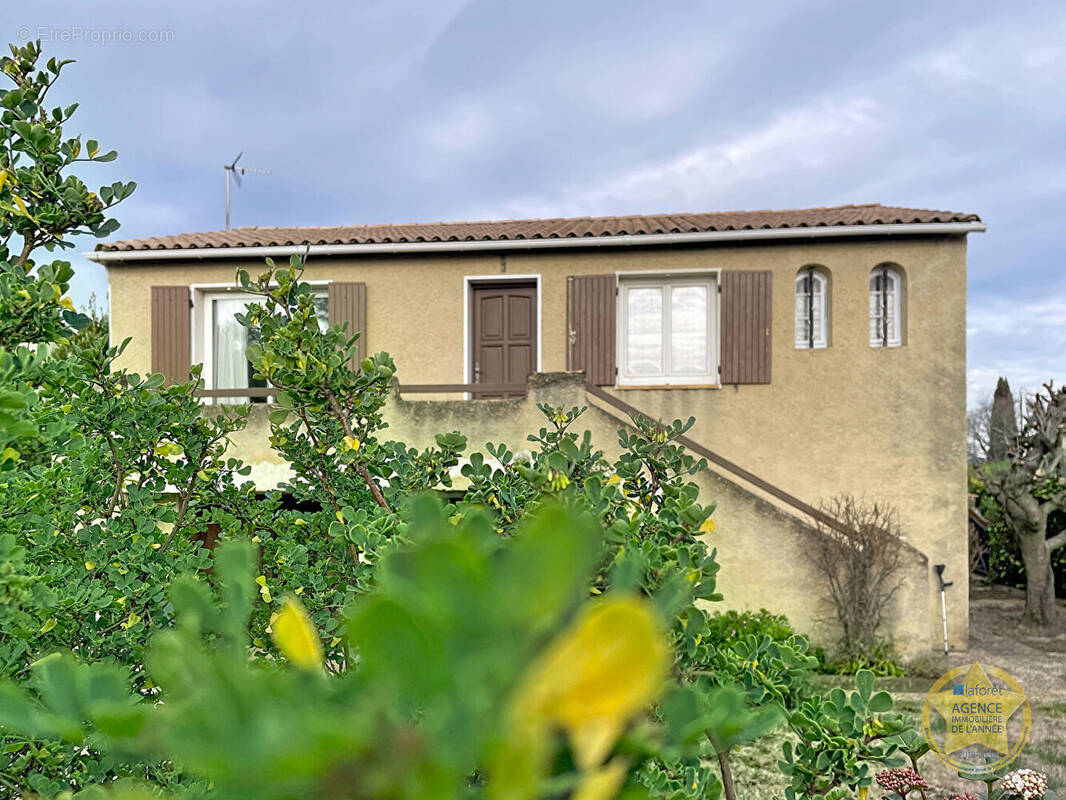 Maison à LES ANGLES