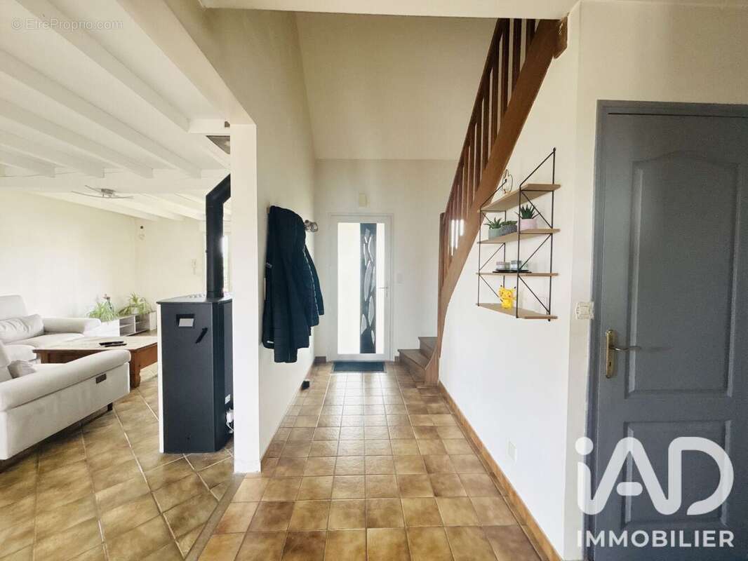 Photo 4 - Maison à ISSE