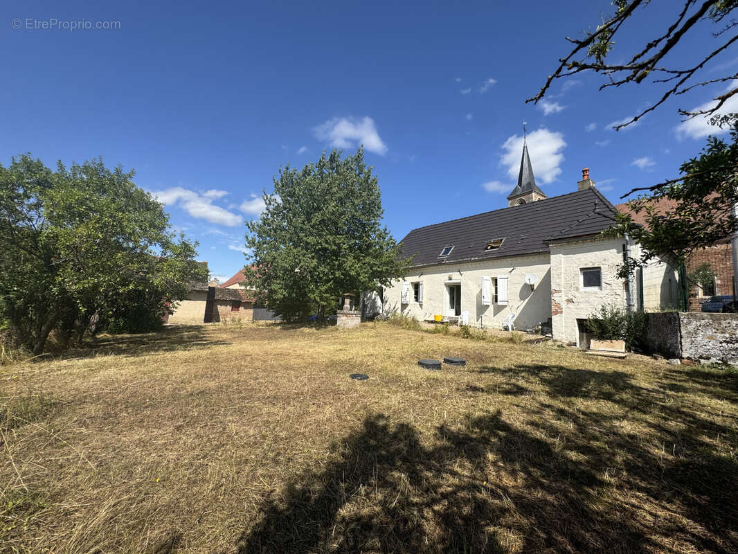 Maison à FRONTENARD