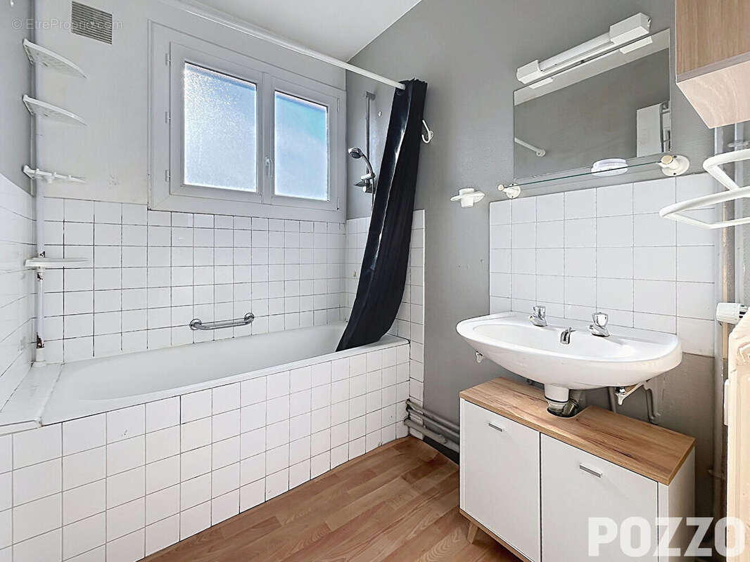 À vendre Saint-Lô, proche du centre-ville, appartement T2 avec garage - photo 9