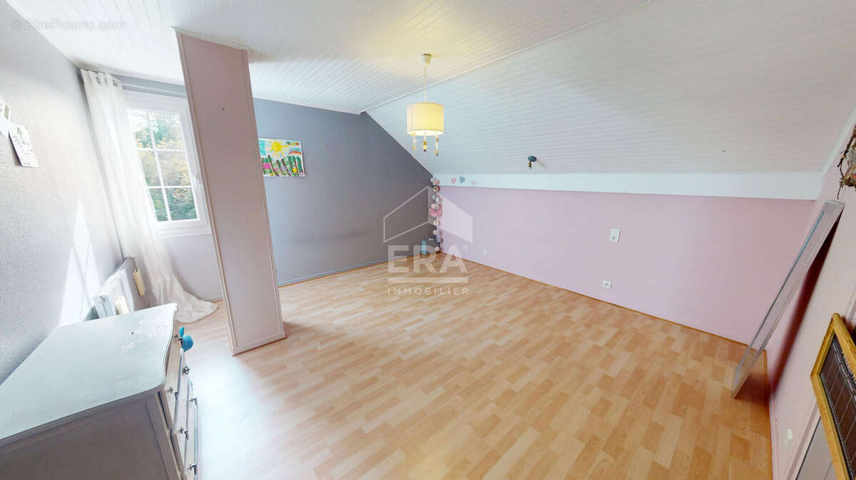 Maison à HAUTEVILLE-LOMPNES