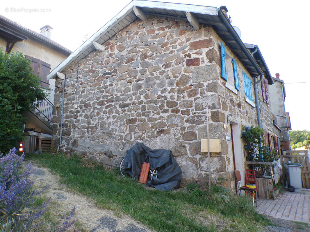 Maison à SAINT-AGREVE