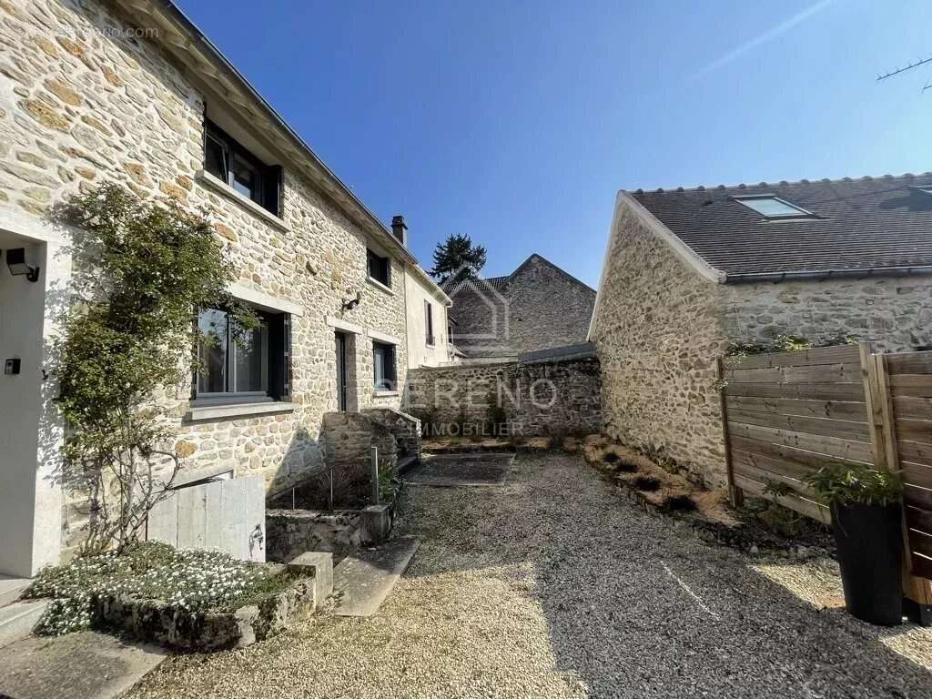 Maison à LARDY
