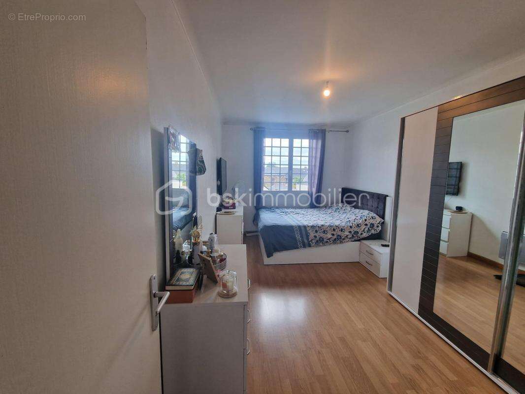 Maison à LOUVIGNE-DE-BAIS