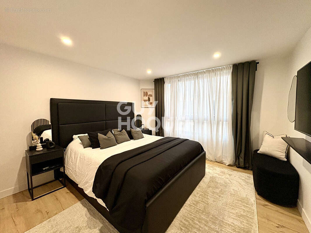 Maison à VILLENAVE-D&#039;ORNON