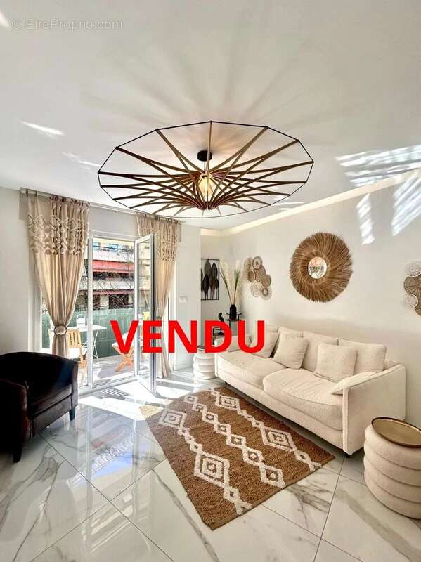 Appartement à CANNES
