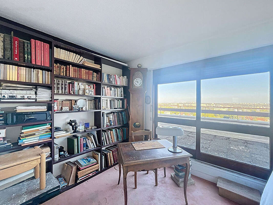 Appartement à FONTENAY-AUX-ROSES