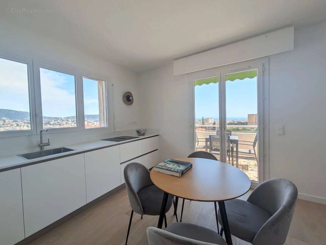 Appartement à NICE
