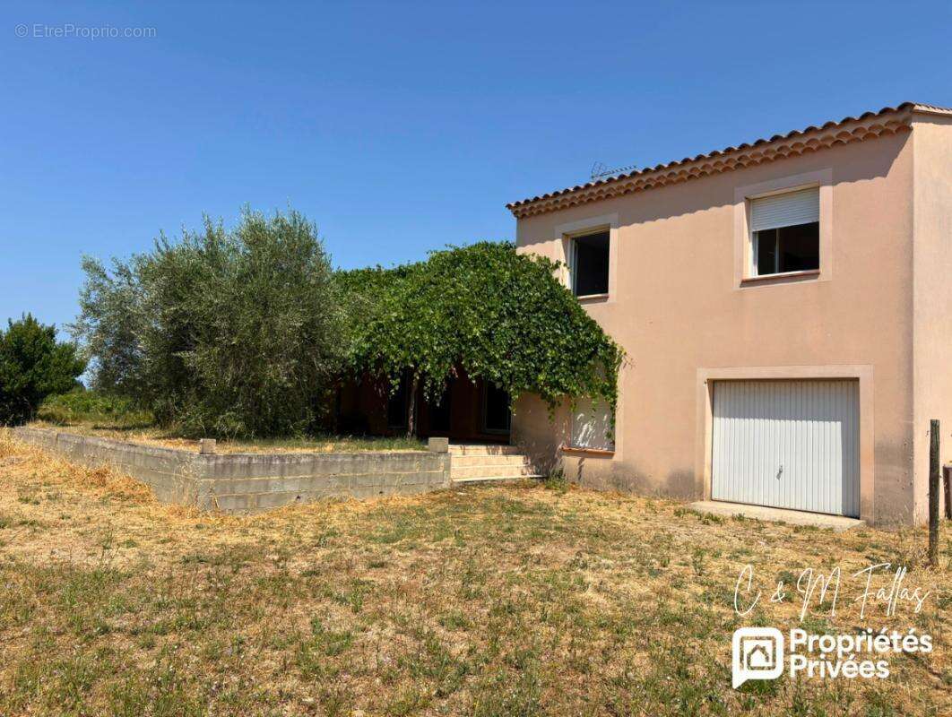 Maison familiale -3 chambres- garage 54 m² - TRAVAILLAN - photo 2