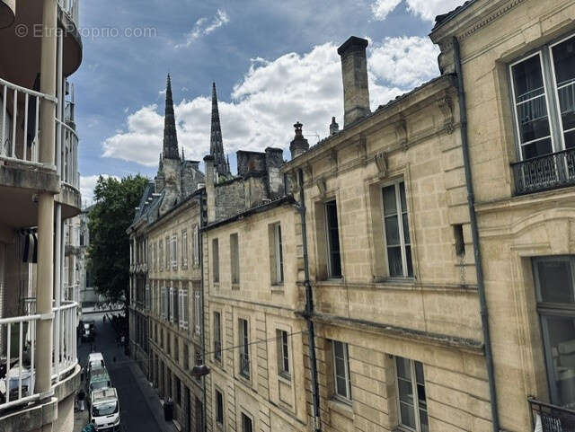 Appartement à BORDEAUX
