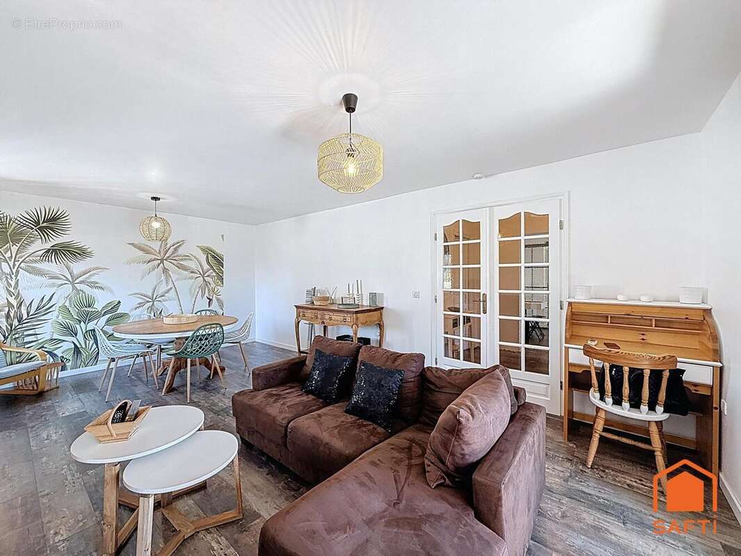 Photo 6 - Maison à REGUSSE