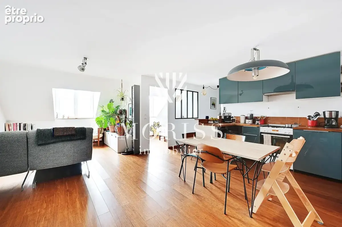 Appartement deux pièces  - étage élevé - 75019 paris - photo 1