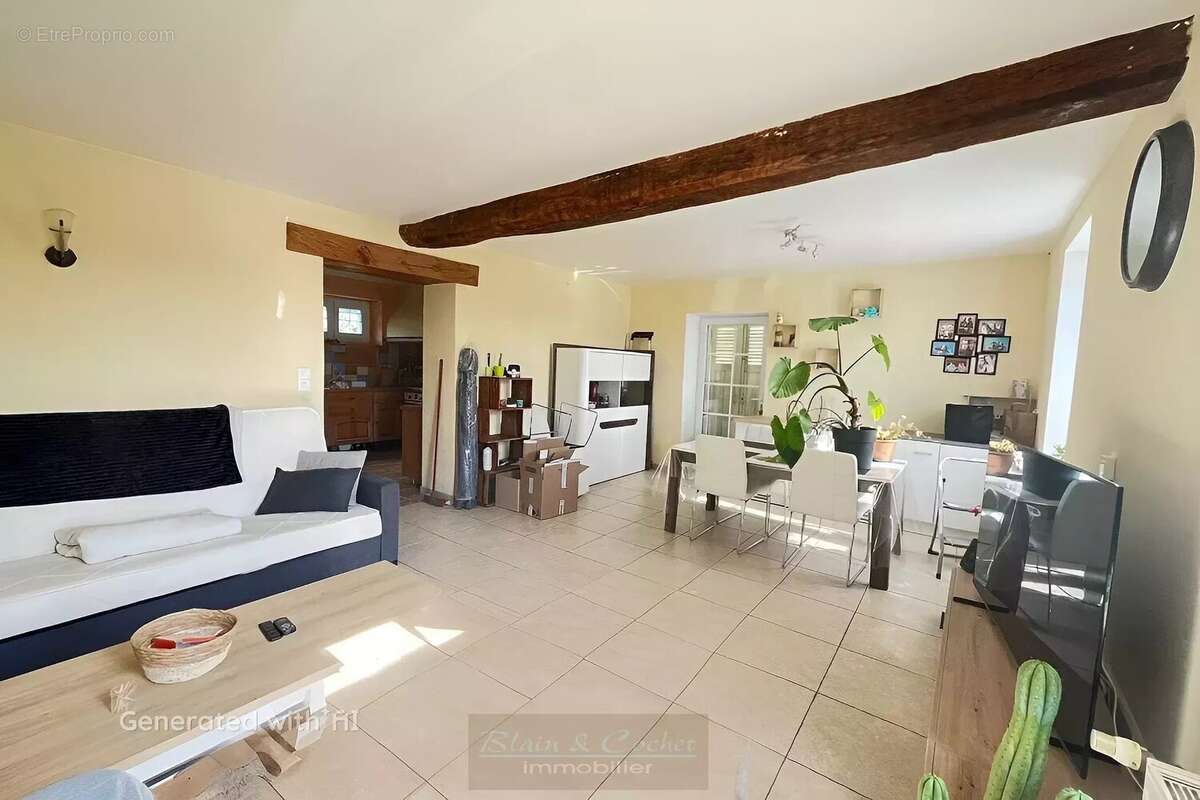 Maison à CEPOY