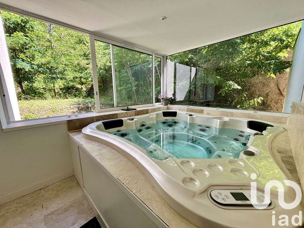 Photo 3 - Maison à UCEL