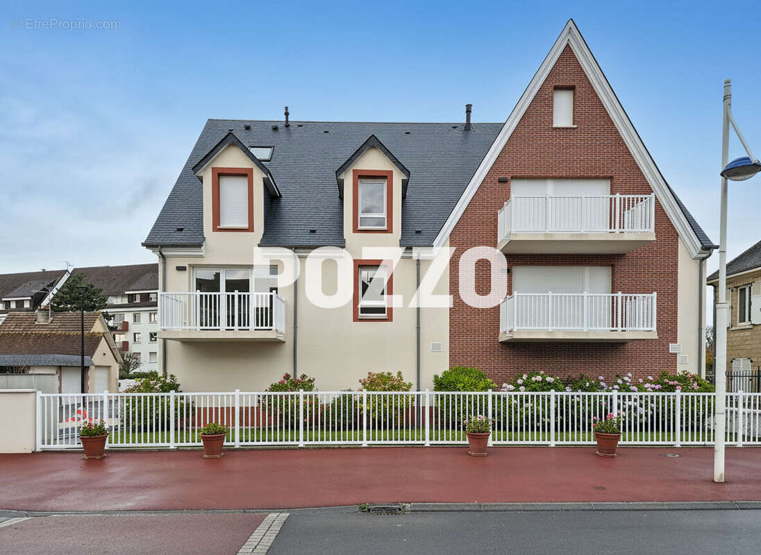 A Vendre  Appartement  de 2 pièce(s) 49.21 m2  Ouistreham (14150) - photo 9