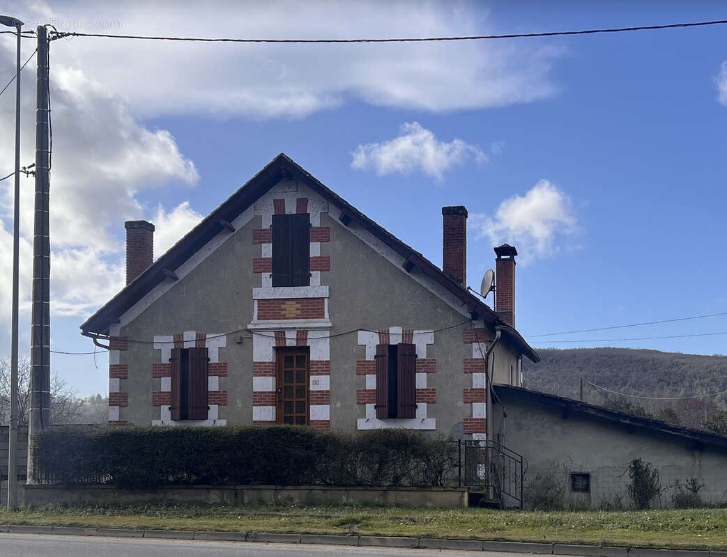Maison à SAINT-CYPRIEN