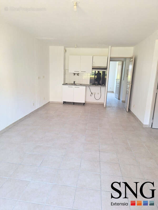 Appartement 54 m² à Avignon  - photo 9