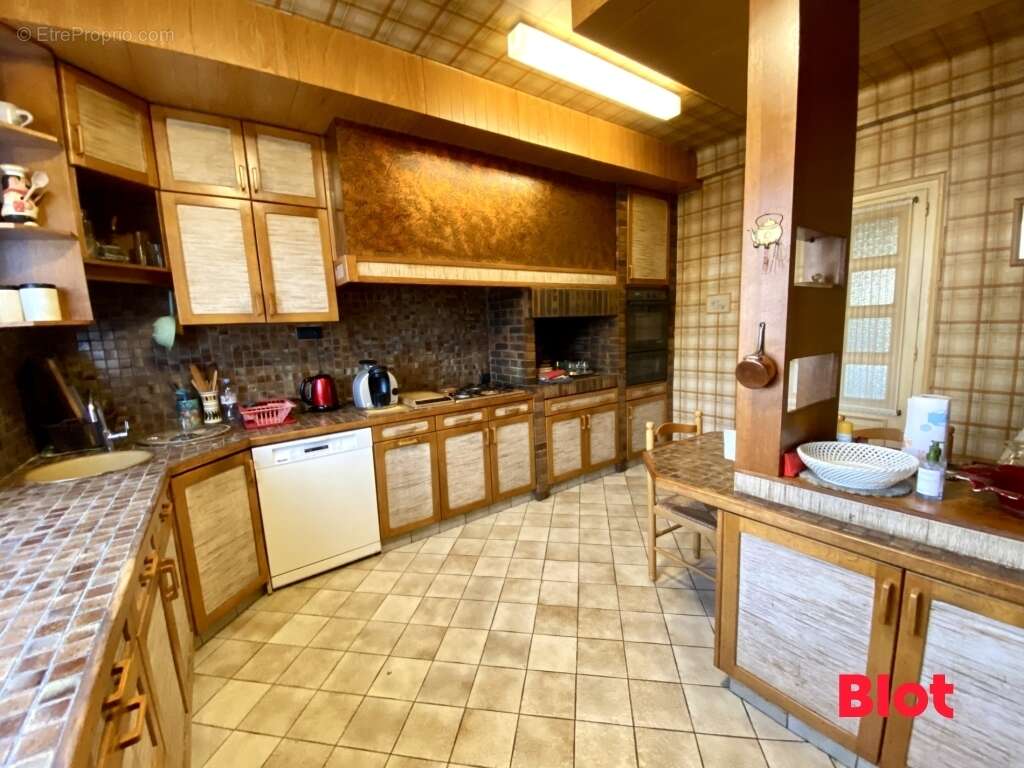 Maison à SAINT-MEEN-LE-GRAND