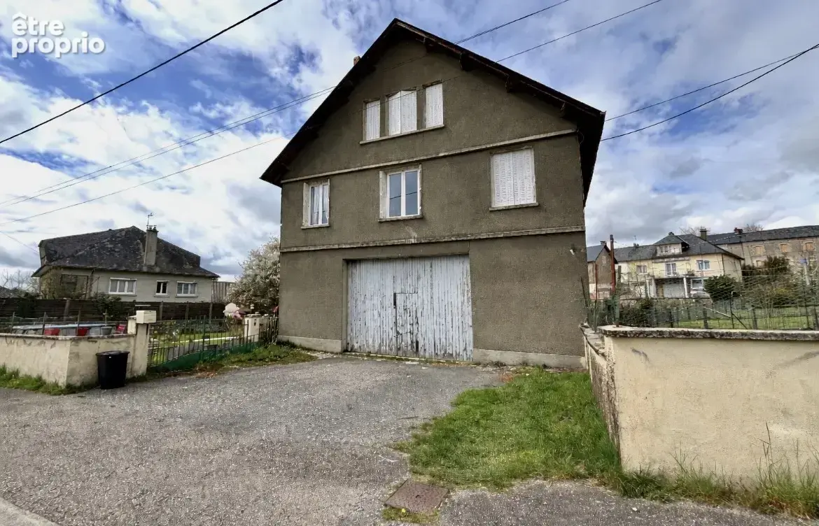 Maison à EGLETONS