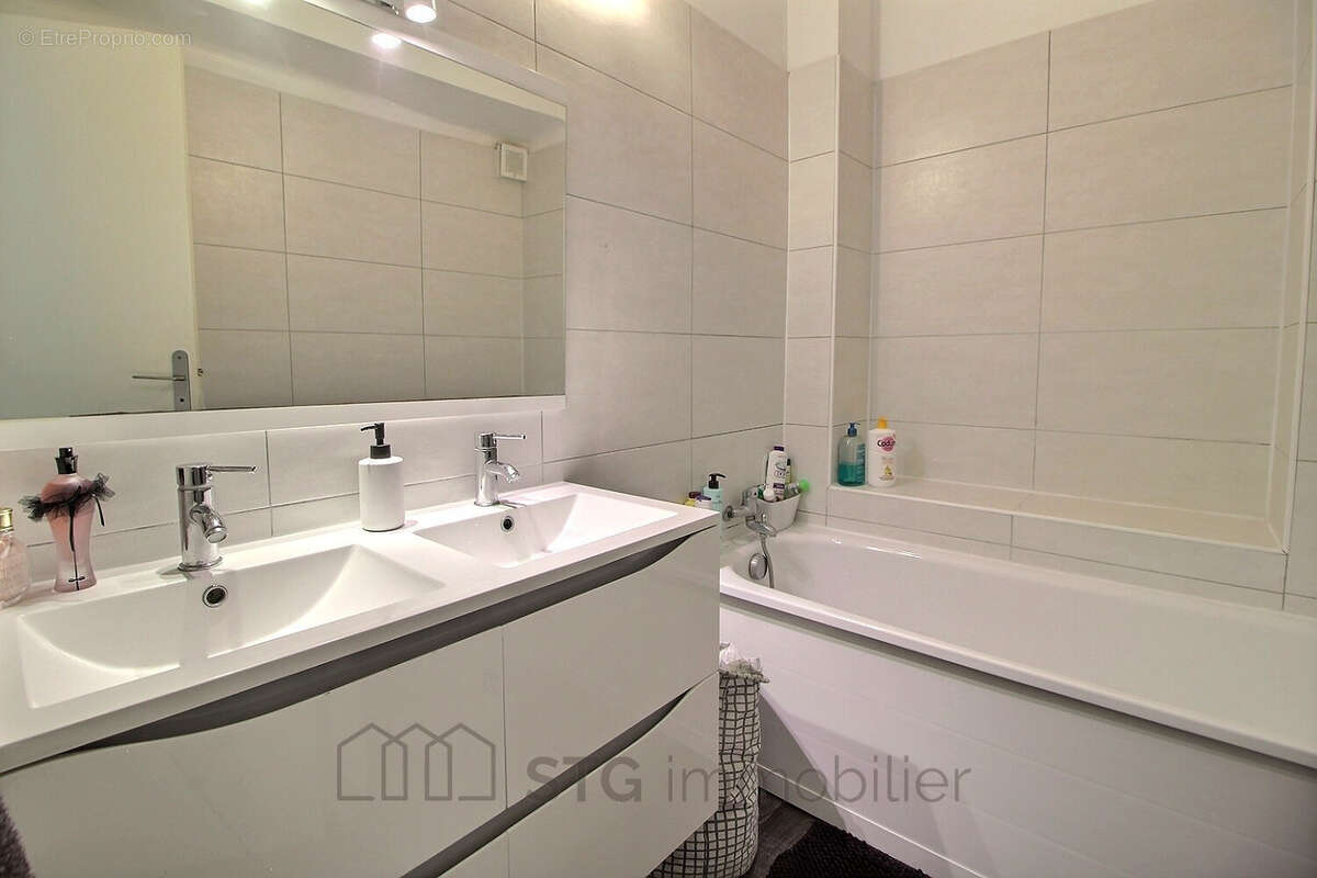 Vente appartement F3 quartier Binda Ajaccio - photo 5