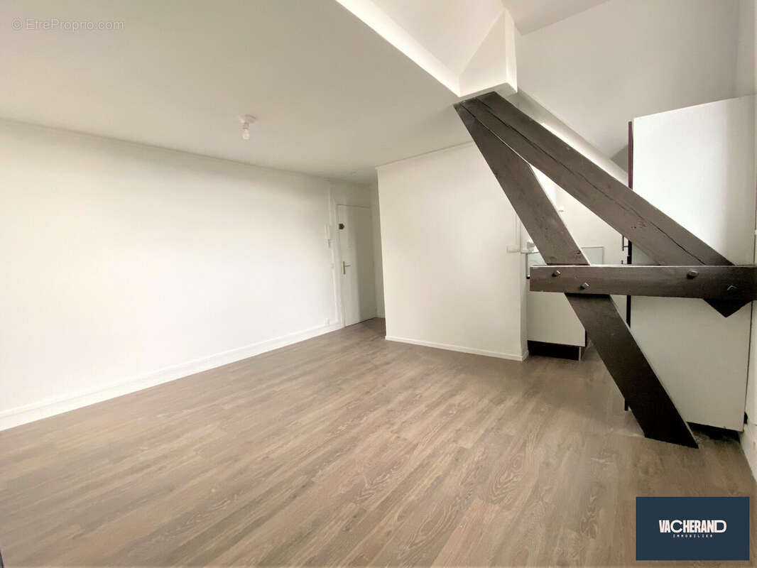 Appartement 24 m² à Lille  - photo 3