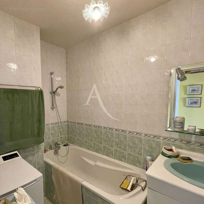Appartement à FRESNES