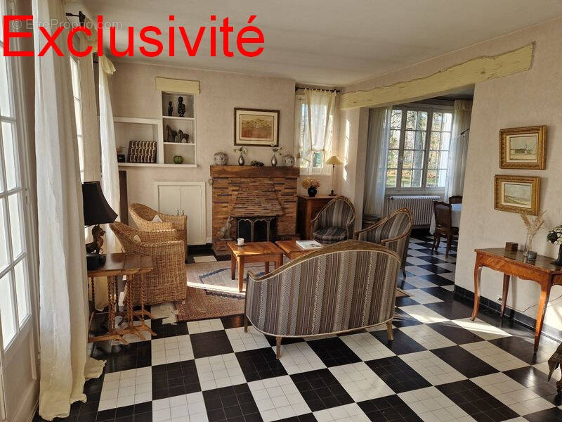 Maison à COMPIEGNE